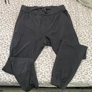 Men’s Ring of Fire dark gray joggers